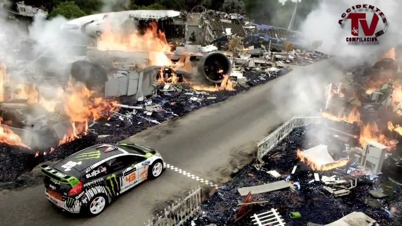 GINCANA 4 de Ken Block: The Hollywood Megamercial// KEN BLOCK'S GYMKHANA FOUR; HOLLYWOOD