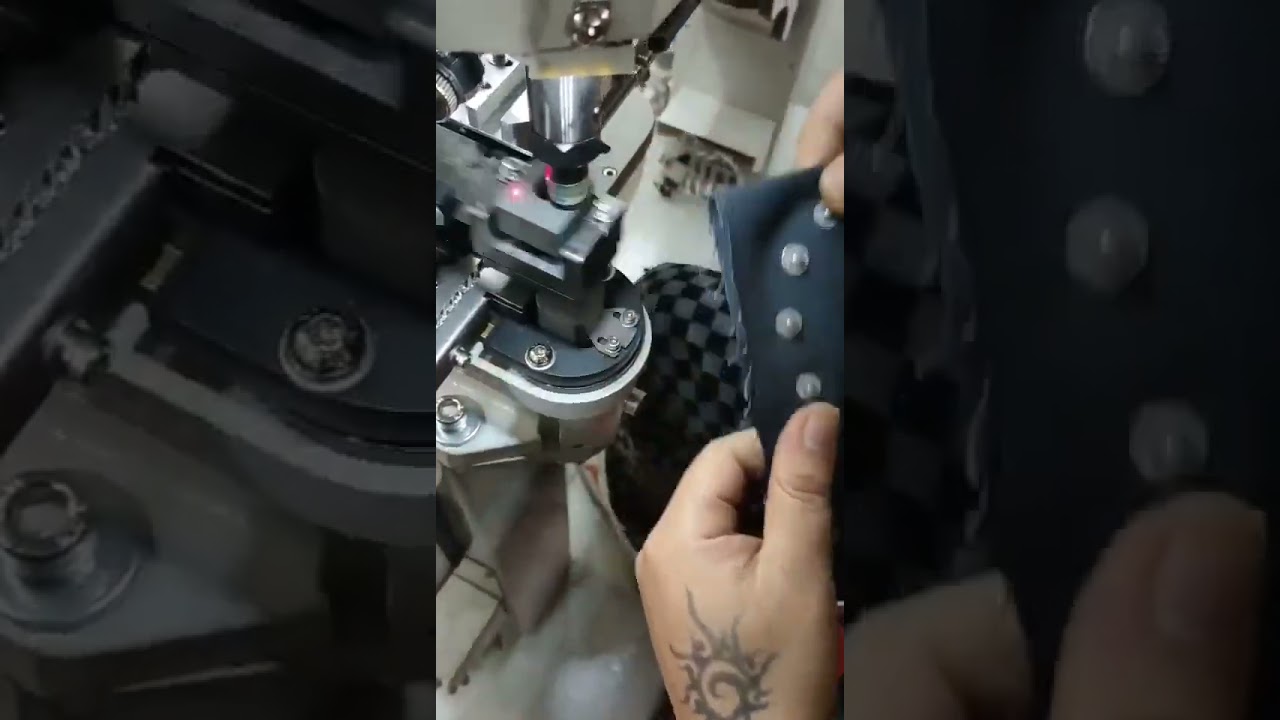 Full automatic snap button machine