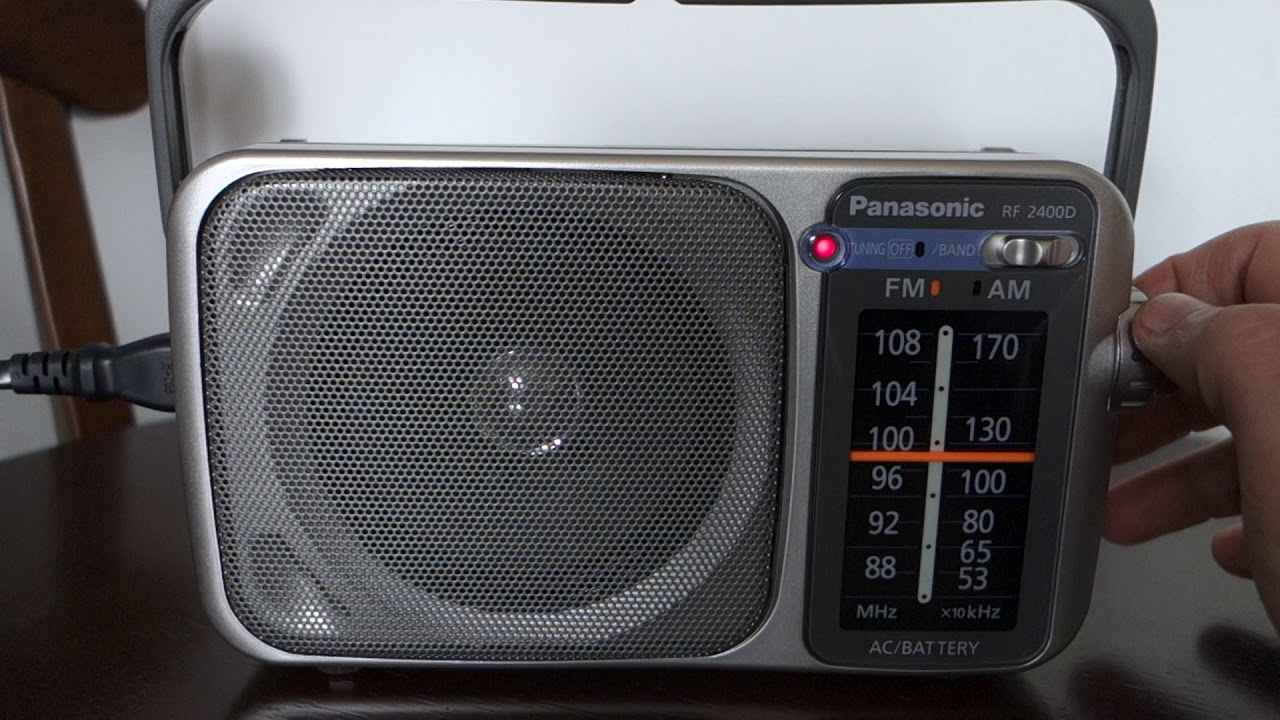 Radio Panasonic RF-2400D test