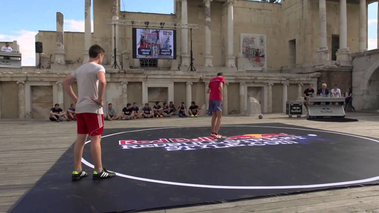Freestyle Soccer - Red Bull Street Style World Tournament 2014 in Bulgaria