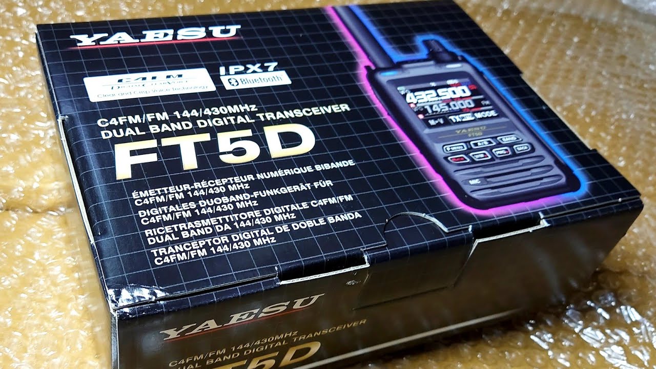 Yaesu FT5DR VHF UHF handheld unboxing in 4K