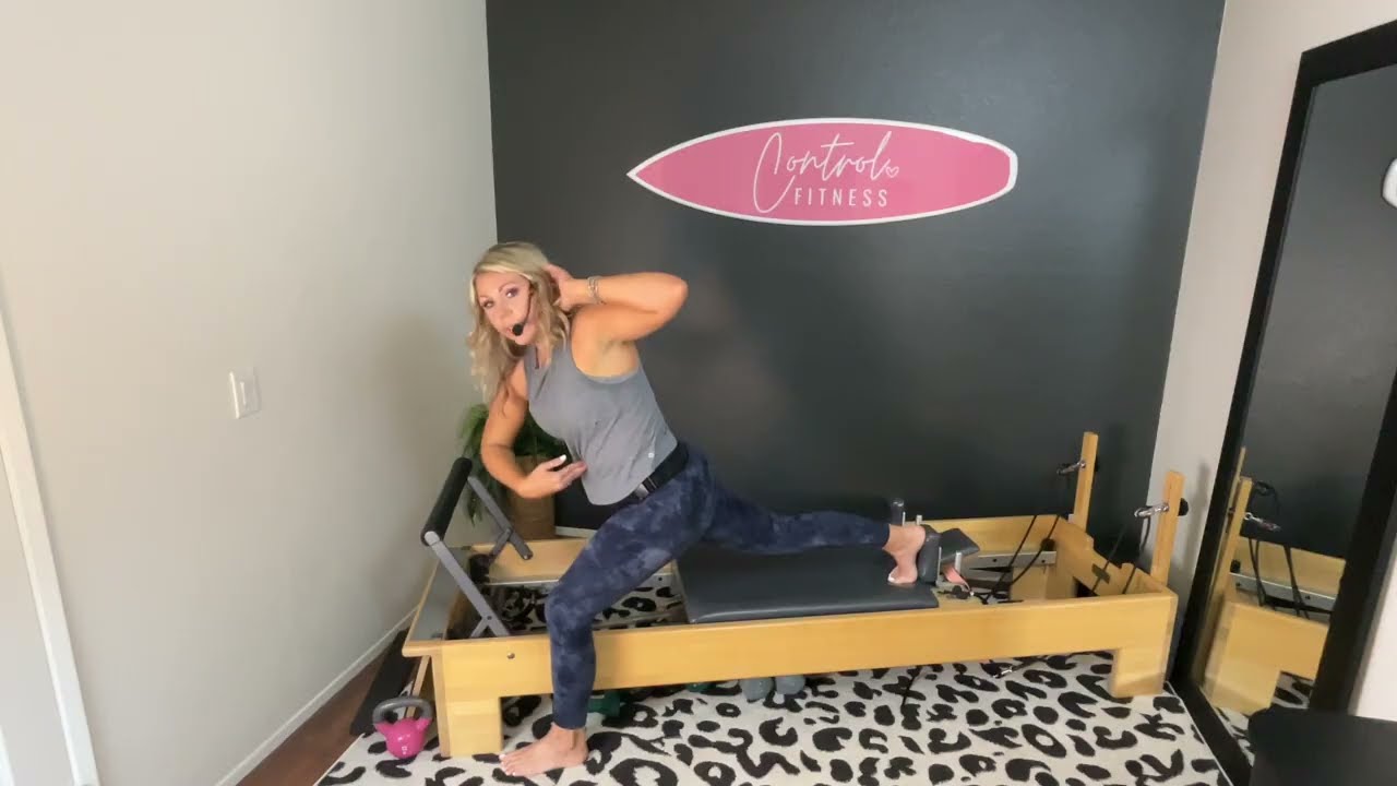 Athletic REFORMER workout
