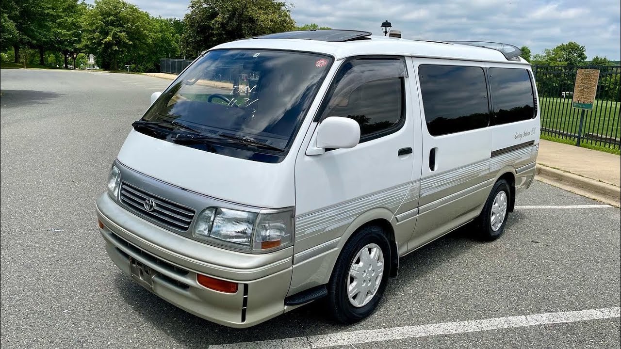 1996 TOYOTA HIACE SUPER CUSTOM   LIVING SALOON EX  KZH100 - TURBO DIESEL- JDM - WALK-AROUND