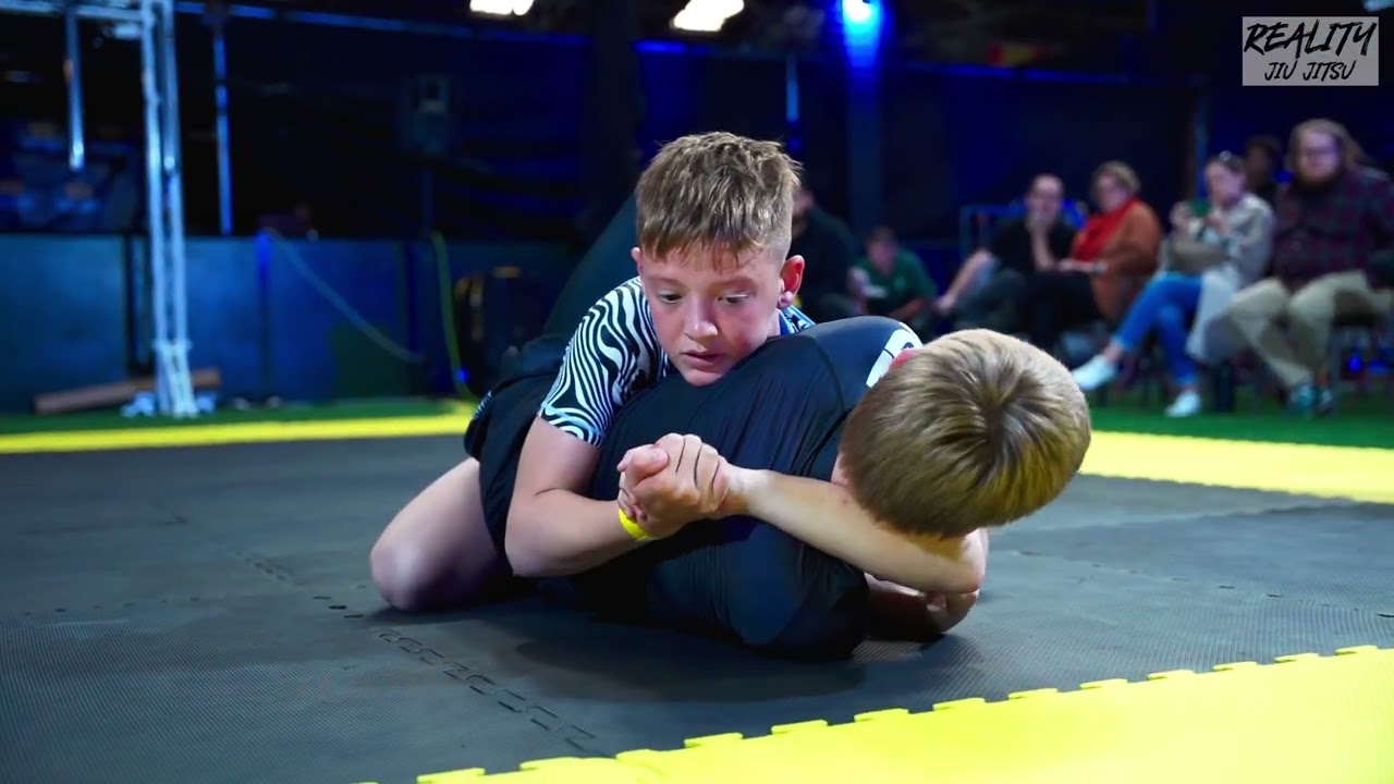 Ollie Gibson vs Lucas Cook | Fight Night, Cardiff | Junior Male Super Fight