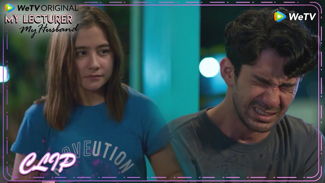 My Lecturer My Husband | Clip EP06 | Inggit was robbed and Arya was injured for saving her! | WeTV