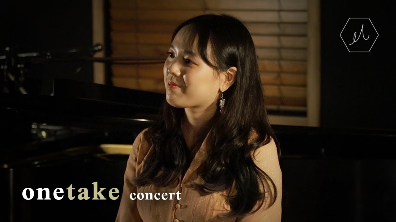 소프라노 이해원 - 연, 못잊어, 돌아가는 꽃 등 @ONETAKE Live Clip