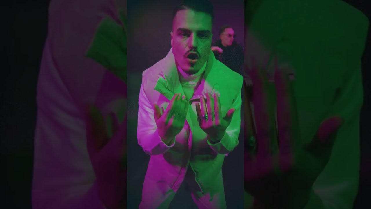 CASH 22 - Gib Mir Money (Official Video)