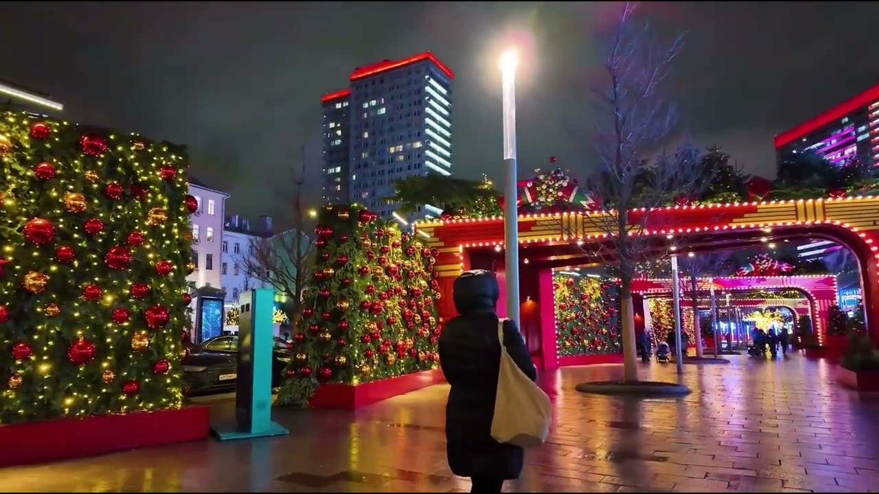 Moscow Night Walk | Novy Arbat Christmas Lights, Restaurants & City Life
