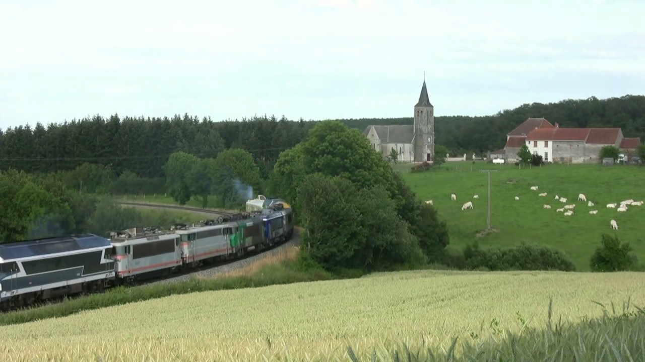 Le 22/06/2012 - 141R840 et CC72084 en route vers le  Festirail 2012