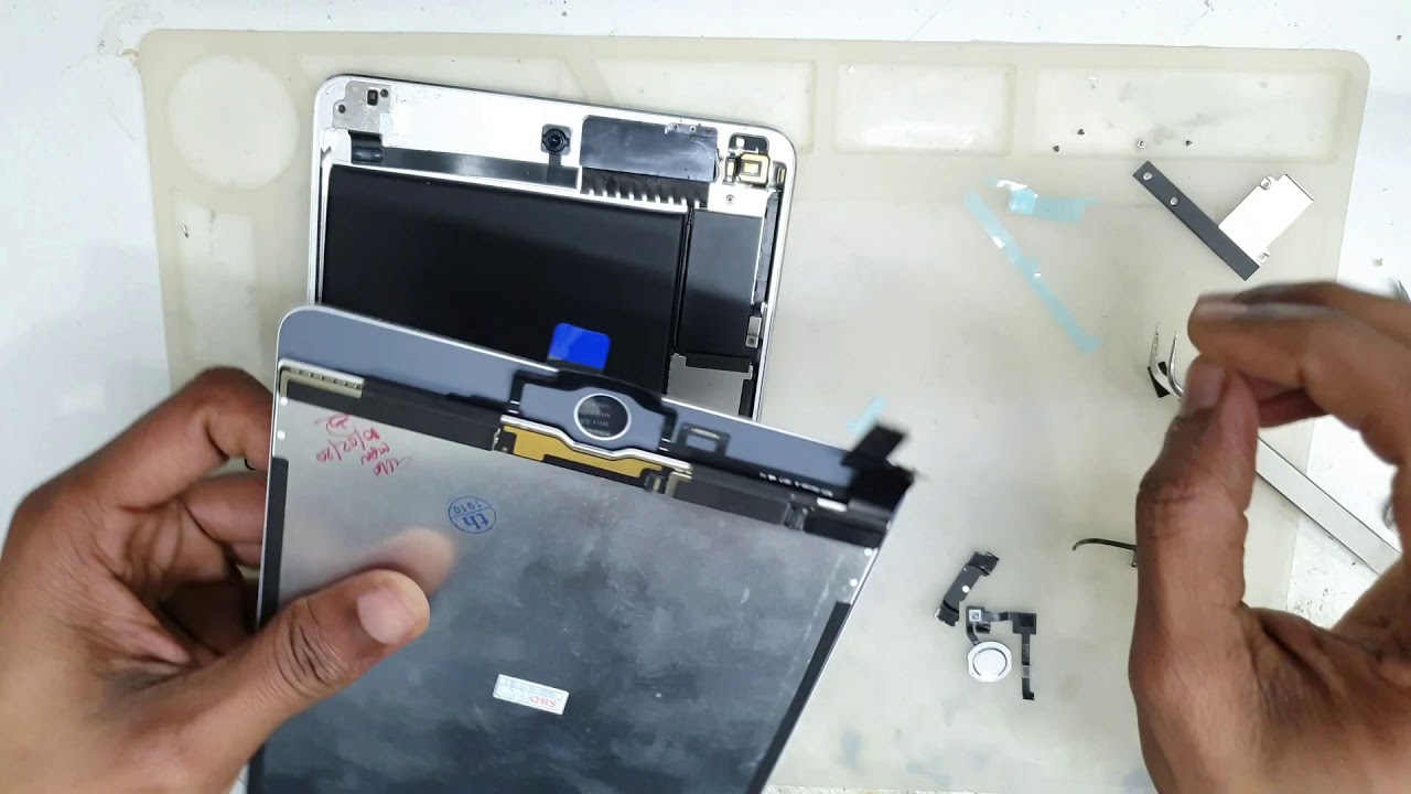 iPad mini 4 LCD and Touch screen Replacement