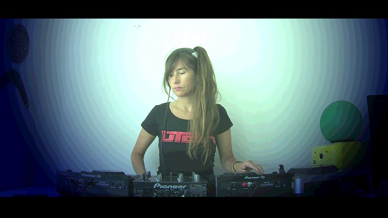 Daniela Haverbeck @ REACTOR REUNION ONLINE EVENT