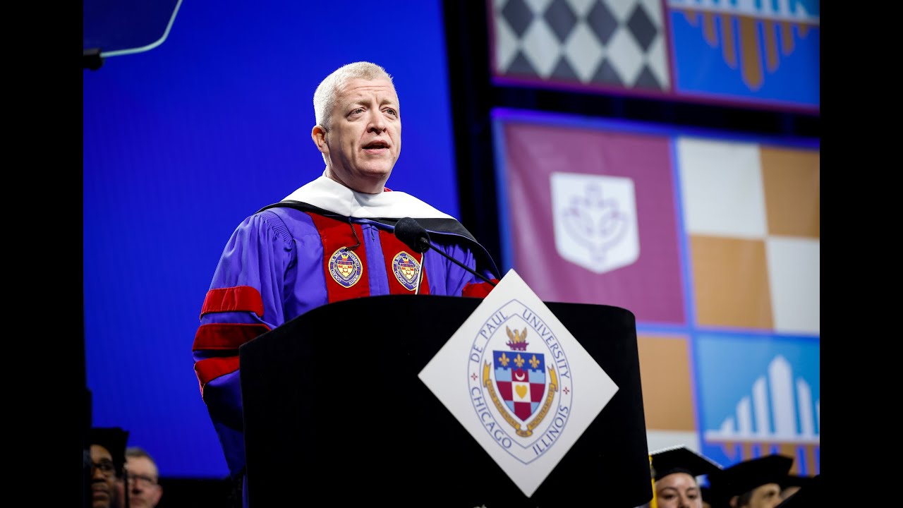 Gerald Beeson addresses the DePaul Driehaus College of Business Class of 2025