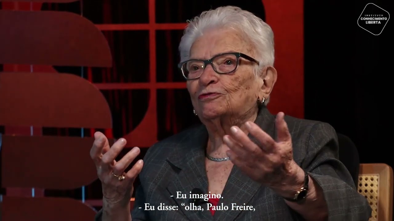 Luiza Erundina relata a emoção vivida ao conhecer pessoalmente ninguém menos do que Paulo Freire!