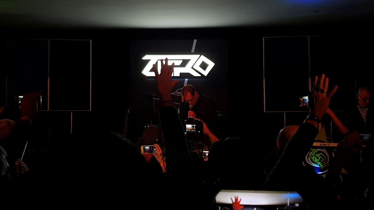 Zero - Ahuyentando el miedo (live @PlasticDreams)