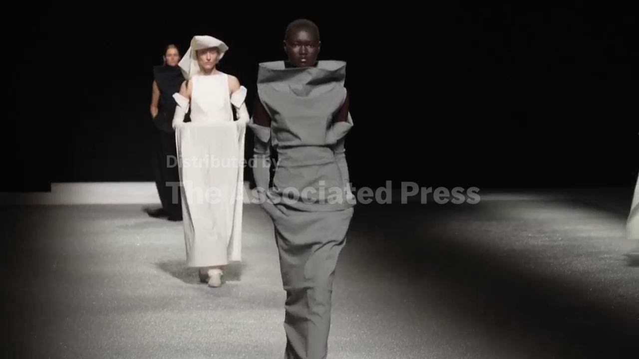 Satoshi Kondo's sculptures at Issey Miyake