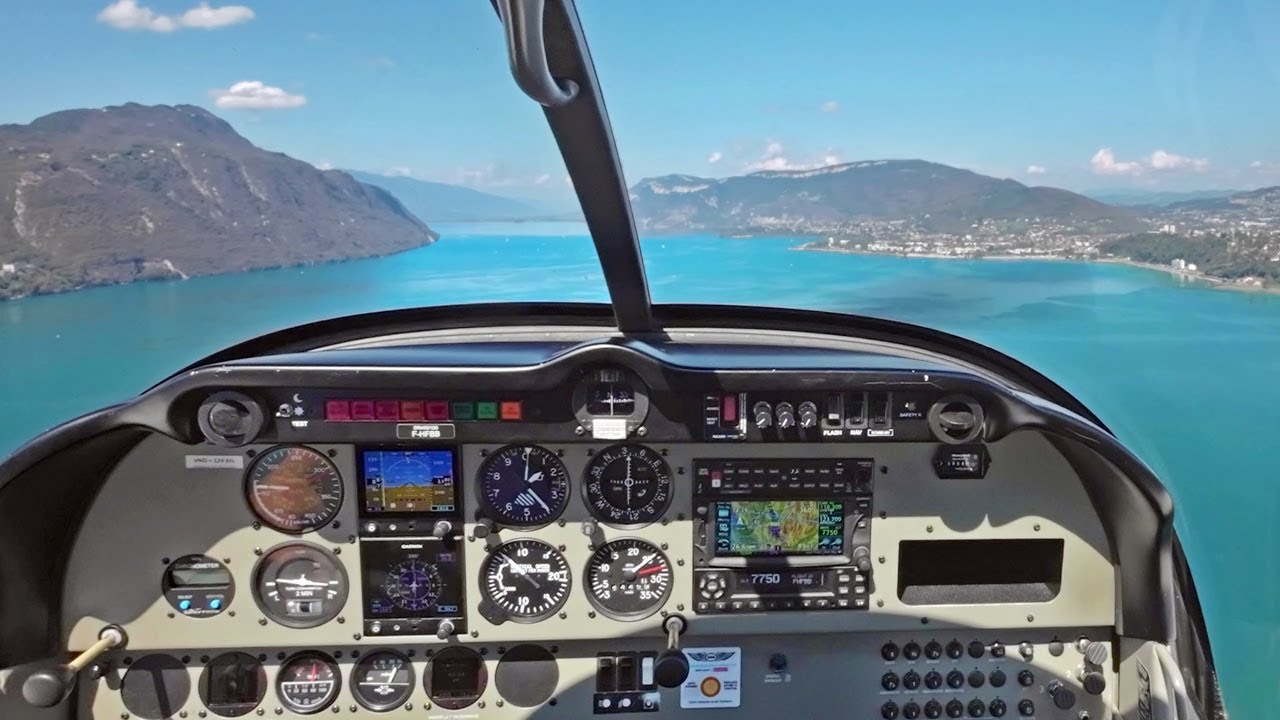 Chambery airport landing