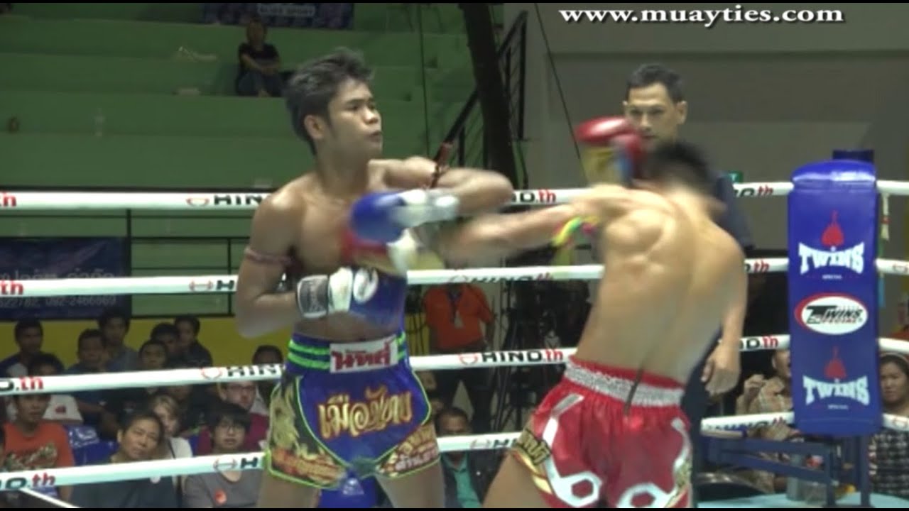 Muay Thai - Pokkeaw vs Muangthai - New Lumpini Stadium Bangkok, 29th August 2014