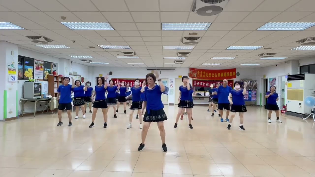 靓麗舞蹈班《特別的愛給特別的你D J版》編舞：參考網路．示範：王碧玲老師