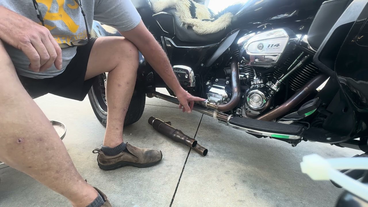 True Dual Exhaust 2020 Harley Davidson Tri-Glide