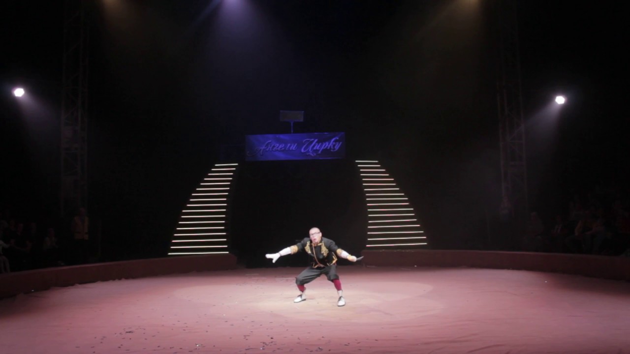 Multidoт clowns - conductor ( Дирижер ) jester.circus@gmail.com