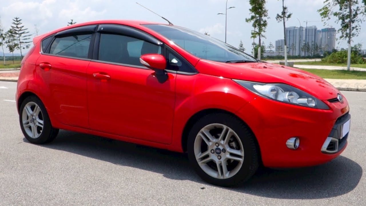 2012 Ford Fiesta 1.6 Sport Start-Up and Full Vehicle Tour