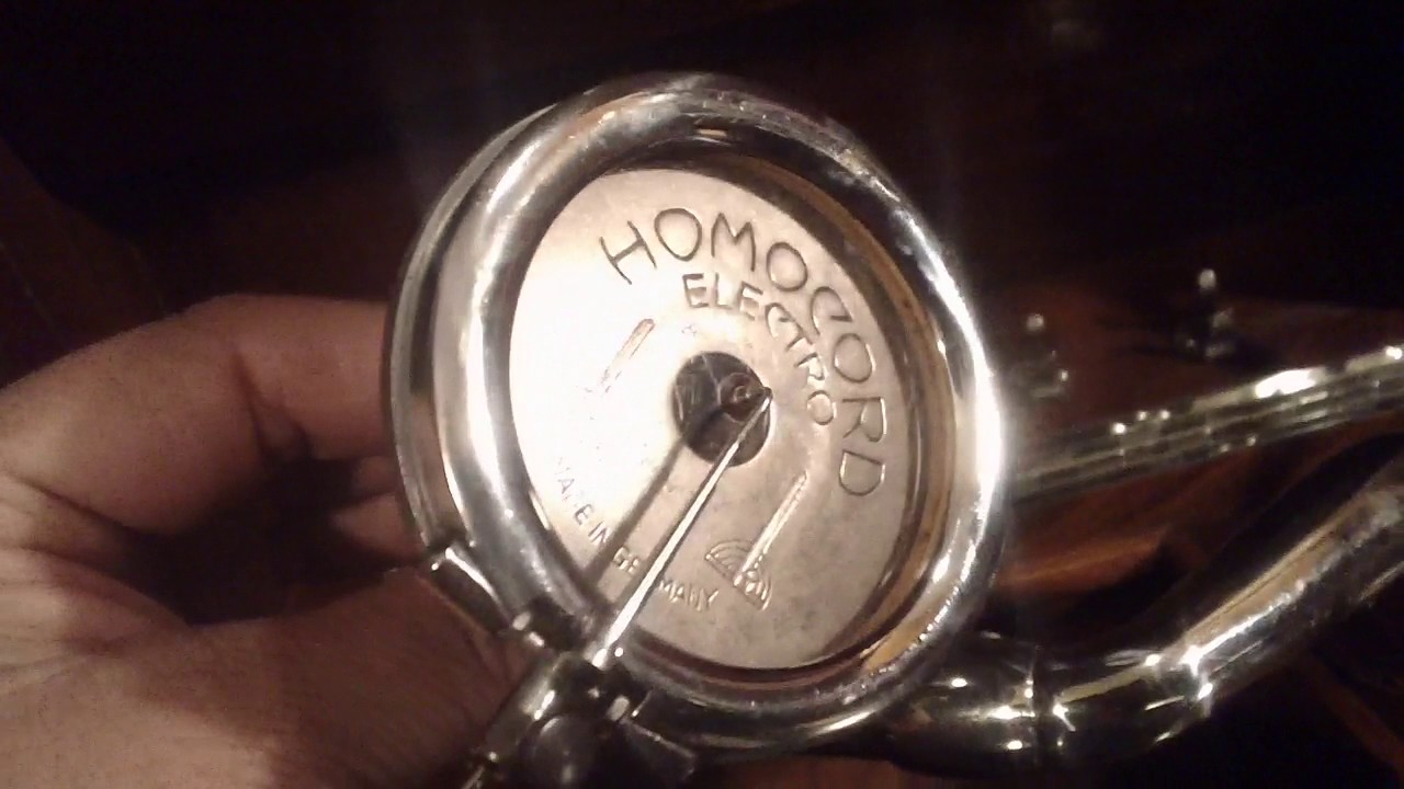 Homocord Electro Portable Gramophone
