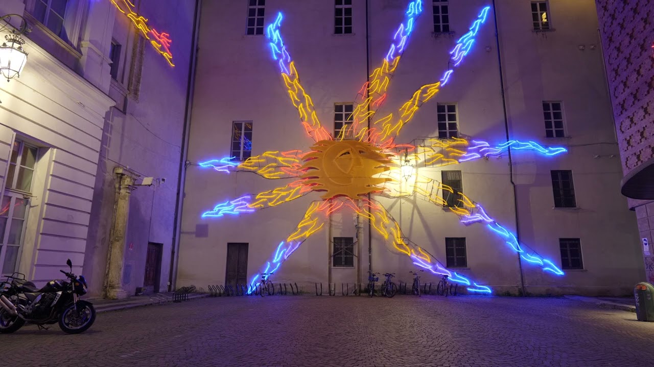 Luci a Torino Natale 2022   4k