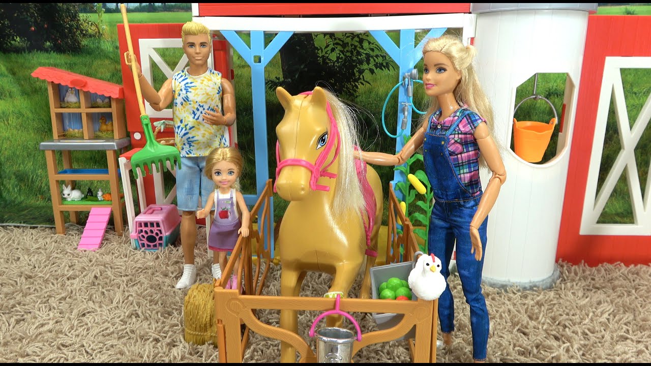 Barbie and Ken Have New Barn and Barbie’s Sister Chelsea Getting Room Ready for Her Pets