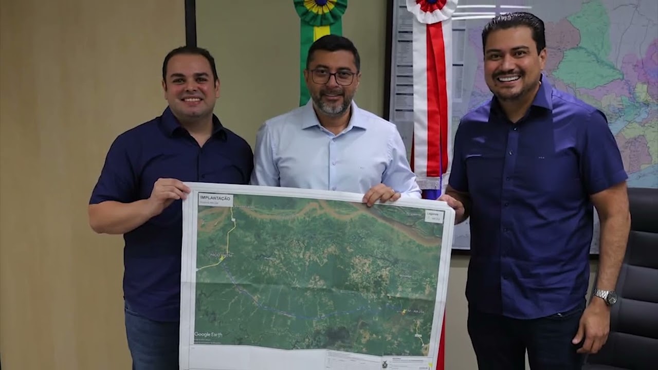 Roberto Cidade reforça apoio a Autazes em assinatura de obra na rodovia AM-254