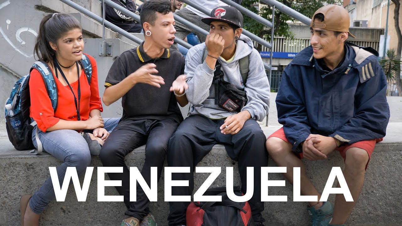 Wenezuela - imprezy, młodzi ludzie w Caracas