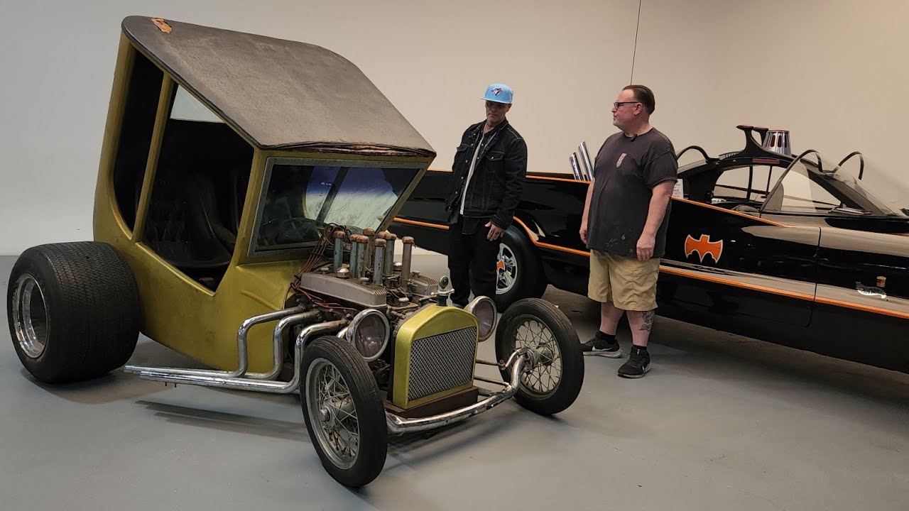 Dave Shuten from TV show CAR KINGS gives us a private tour at Galpin Speed Shop
