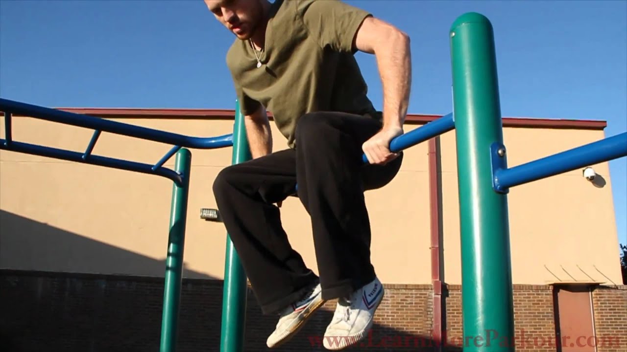 How to Free Run - Knee Swing Giant Tutorial