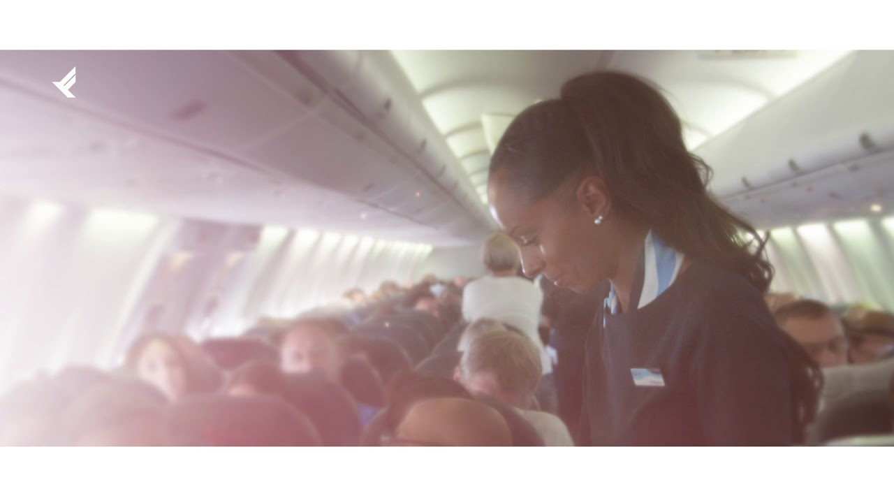 Crewlife – ein normaler Arbeitstag von Flugbegleitern und Piloten