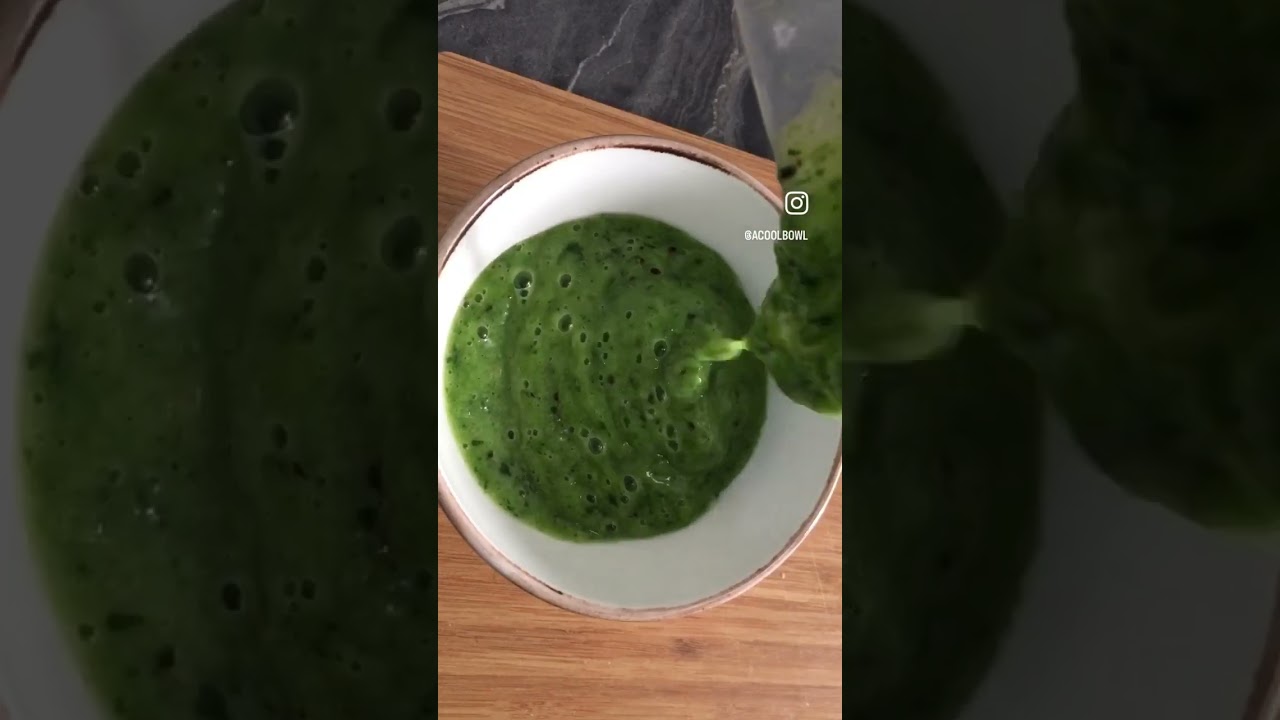 Ispanak Smoothie 🥬 #ıspanak #smoothie #smoothiebowl #ara&ouml;ğ&uuml;n #kolaytarifler #sagliklitarifler