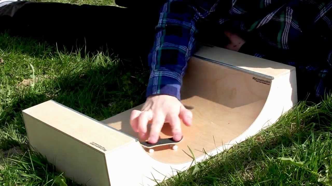 Petr Pt&aacute;ček - fingerboard profile 2011