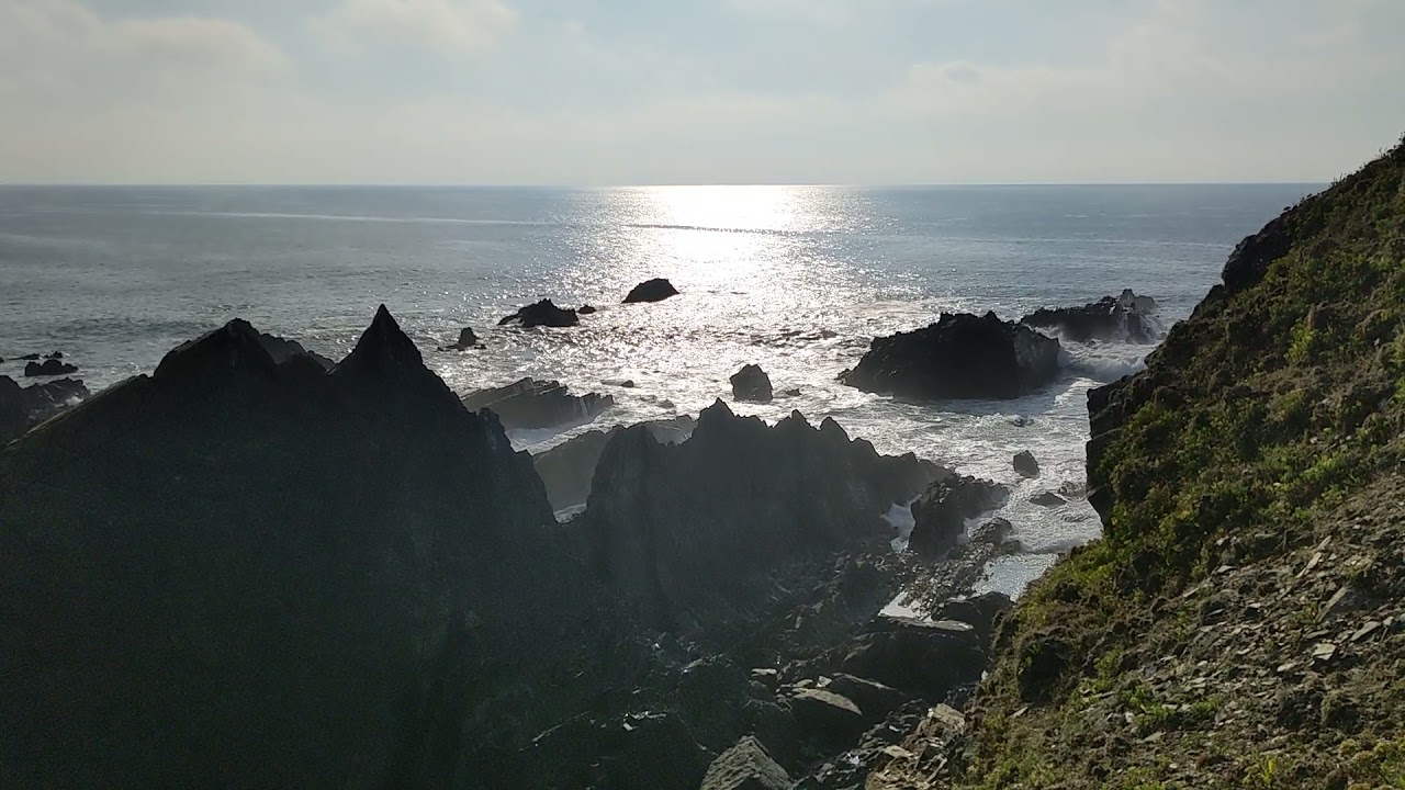A quick clip of Heartland Quay, North Devon, out on the 650 Interceptors