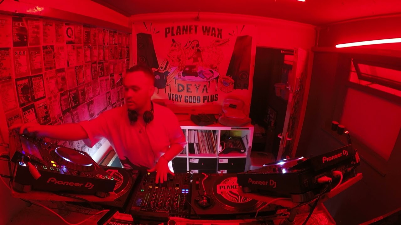 Sir Hiss // 40-min DJ mix ~ Dubstep / Techno