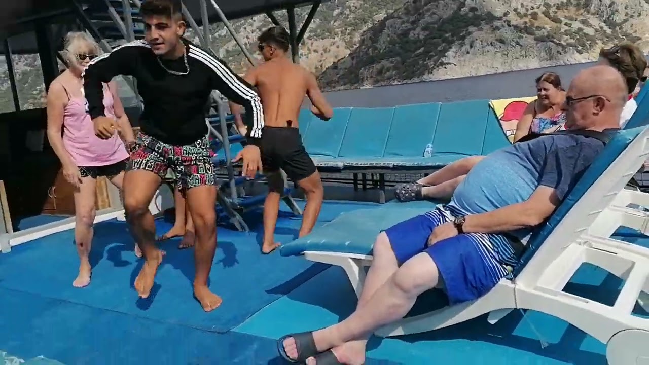 party boat crew dance onboard aqua life in marmaris 2022