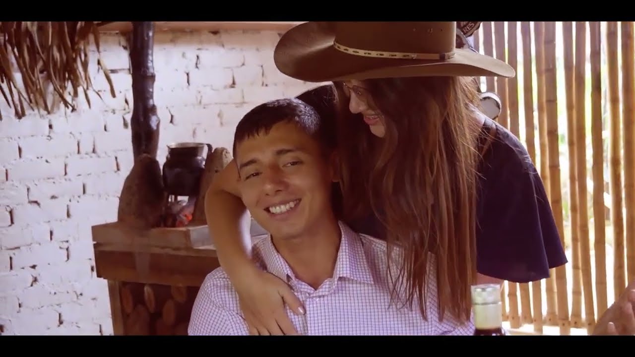 El Porfiao - Ariel Pérez (Video Oficial)