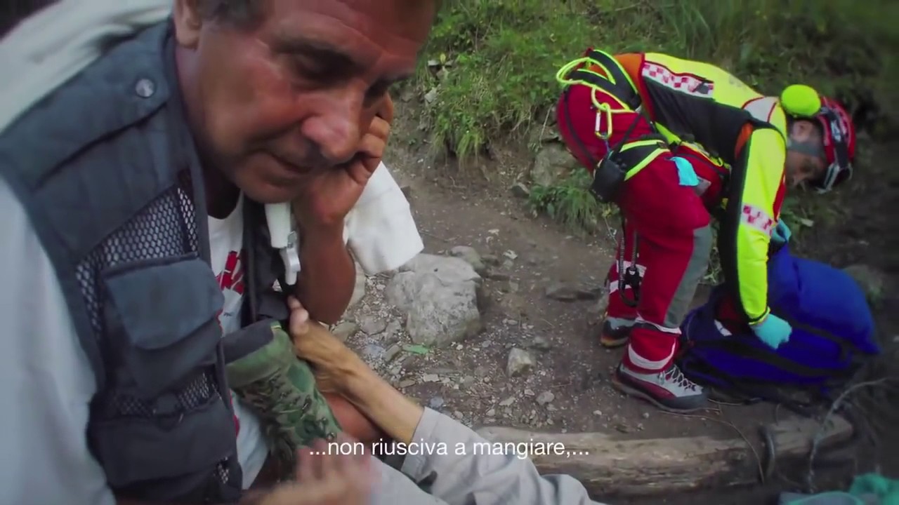 112 Emergenza - Malore in quota. Intervento elisoccorso. Grazie a Mountain heroes per il video.