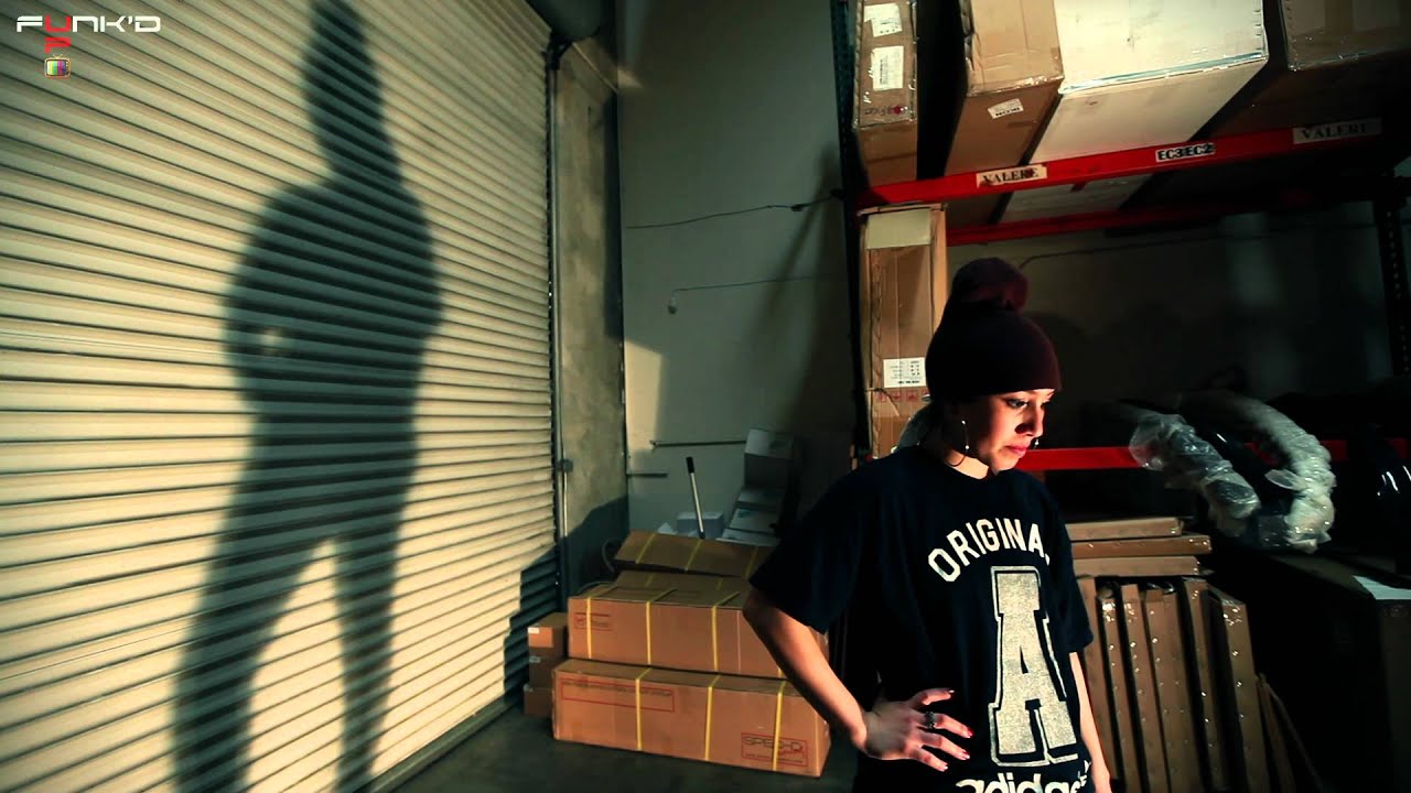 Bgirl Bonita (Rock Steady Crew, Beat Freaks, Groovaloos)