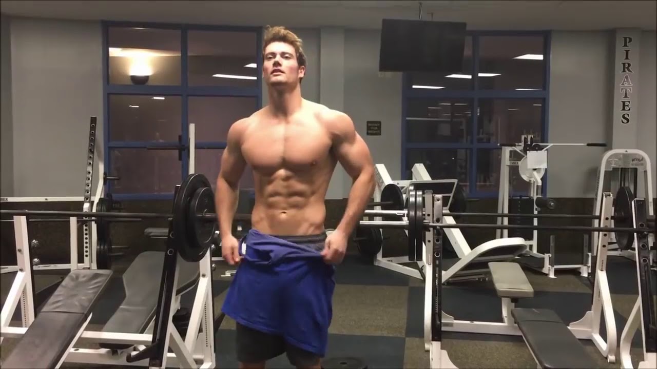 Mass Building Chest Workout with Connor Murphy