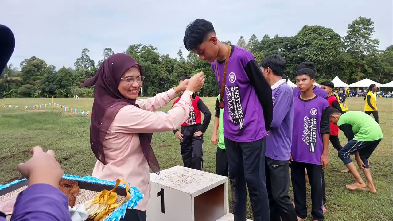 KEJOHANAN SUKAN TAHUNAN SMK AMPANG PECAH ( PART 2 )