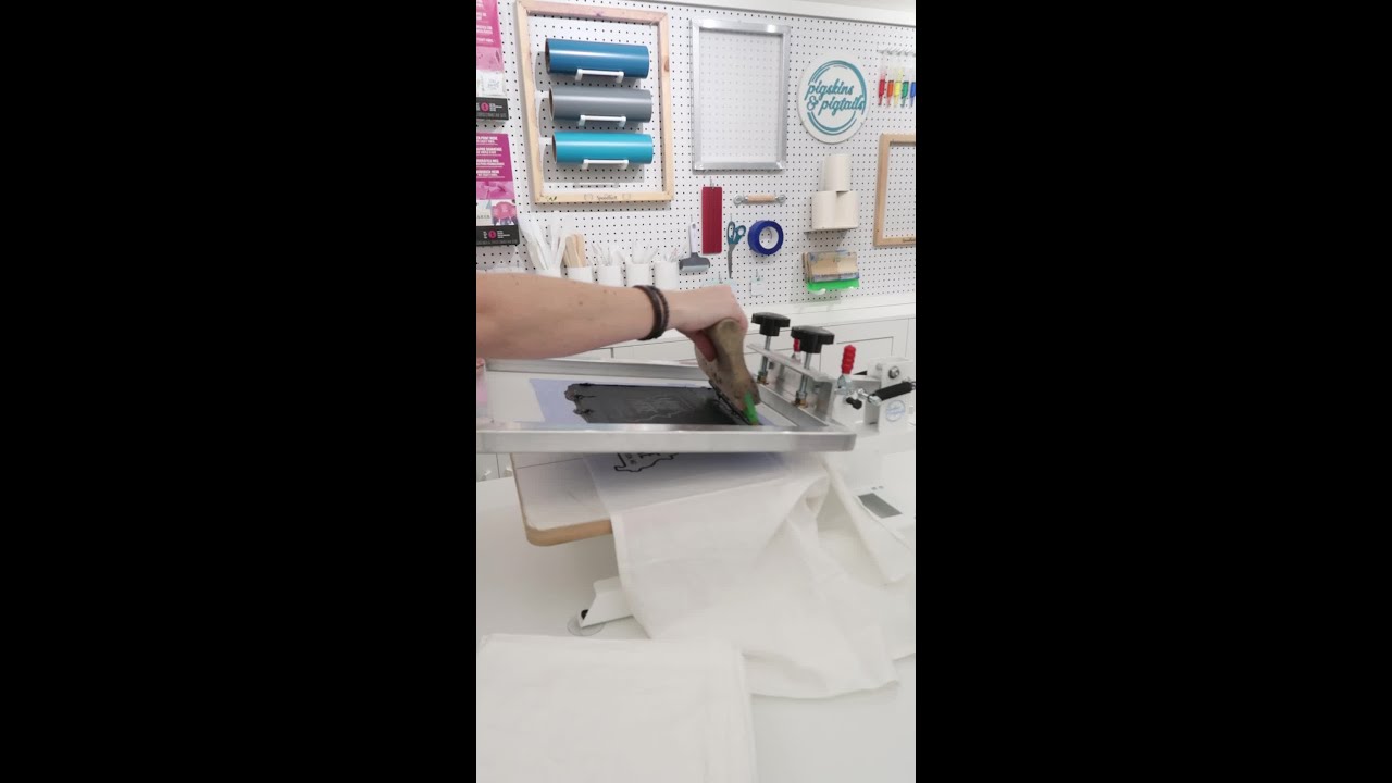 Screen Printing with One Piece of Vinyl