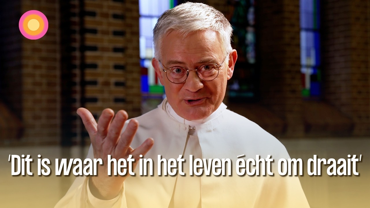 Van sterrenkundige naar overste in klooster | Frank van Roermund