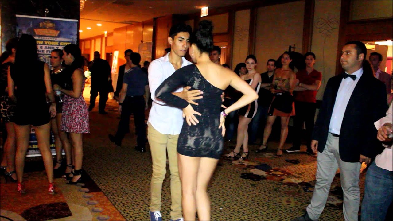 Hannah Marie & Jorge Velasco - New York Int'l Salsa Congress 2012 (Social Dancing, Sat - 9/1/12)