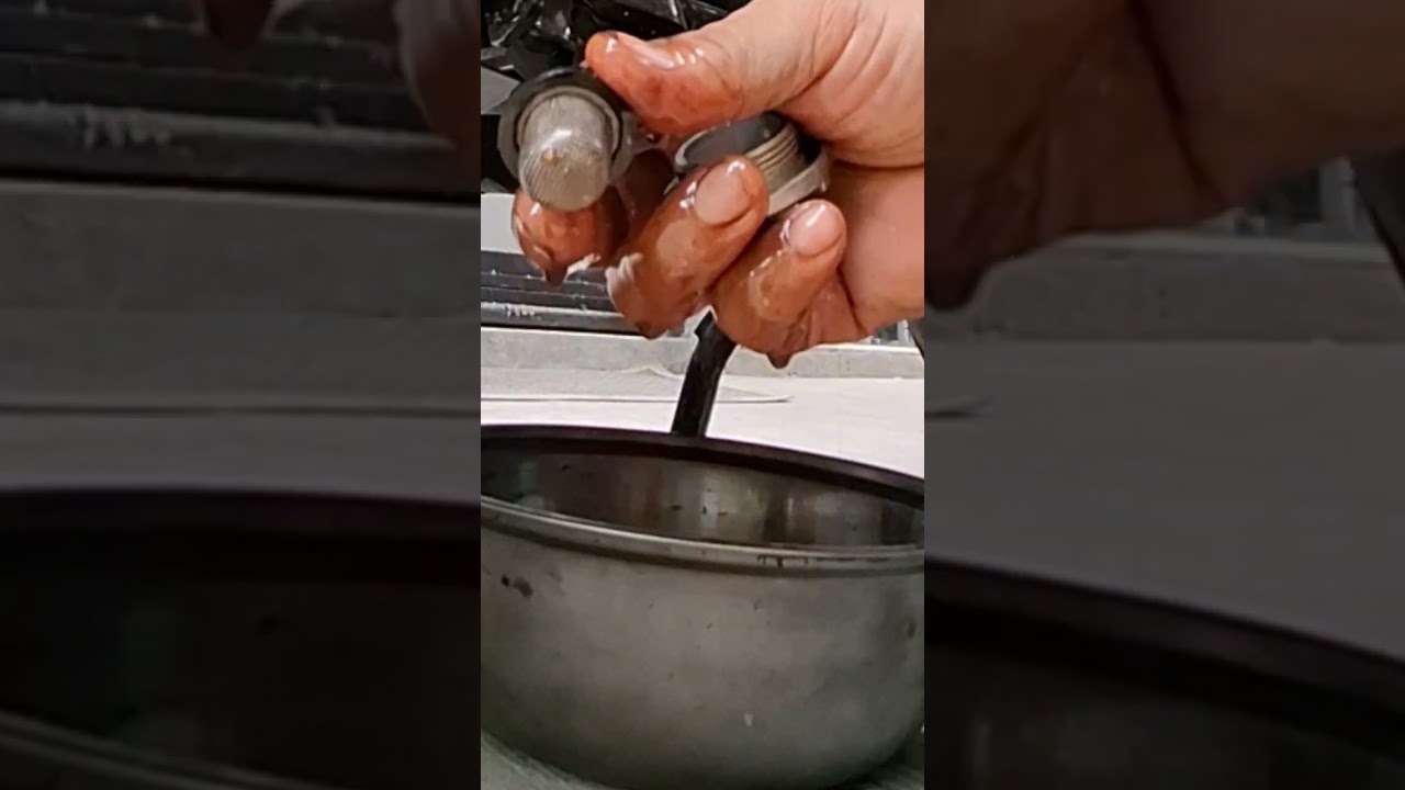 First change oil aerox 155 v3