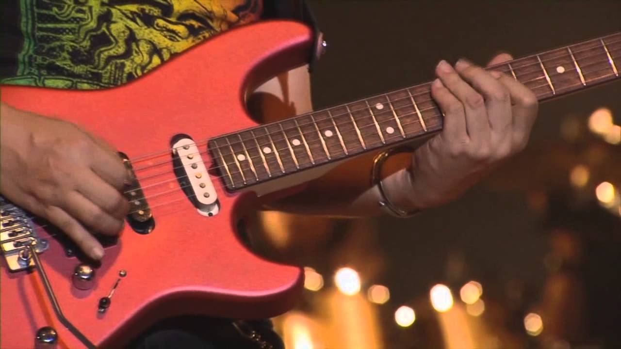 Pop SMF Guitar solo in Short Charge Shock : Rock Legend Concert, 2013