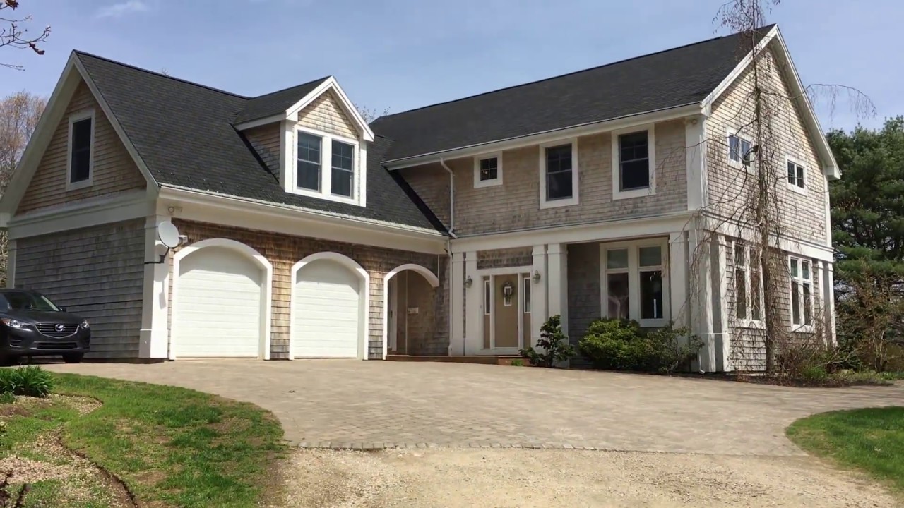Видеопрезентация 217 Borgel's Drive, Chester Basin, Новая Шотландия (ПРОДАНО)