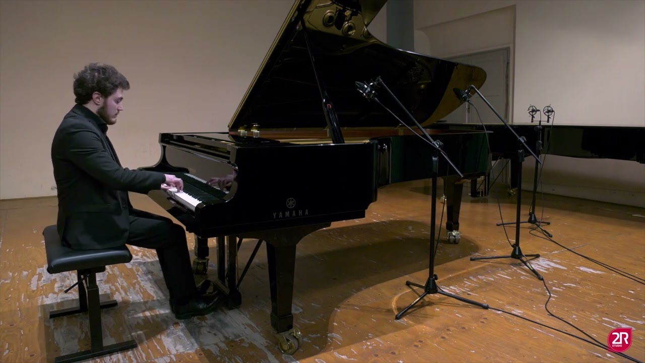 Niccolò Spolettini - Bach/Liszt Preludio e Fuga BWV 543, Scriabin - Preludio e Notturno op. 9